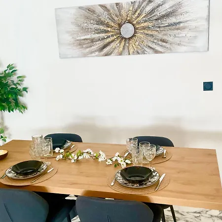 New At 150m From The Beaches Easy Check In Appartement *