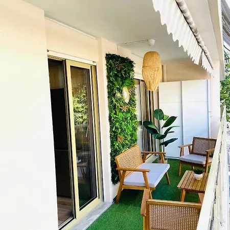 New At 150m From The Beaches Easy Check In Appartement *