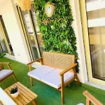 New At 150m From The Beaches Easy Check In 아파트 *